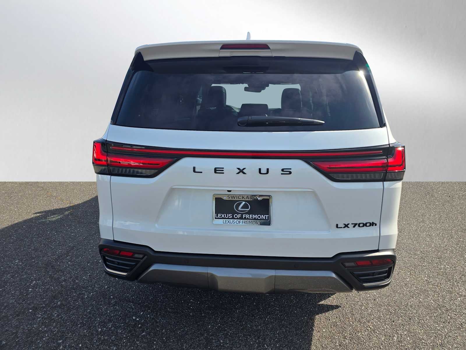 2026 Lexus LX 700h LUXURY