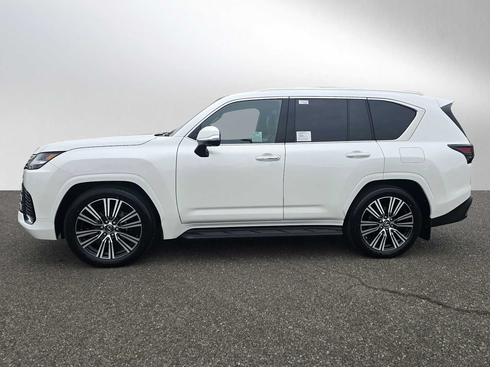 2026 Lexus LX 700h LUXURY