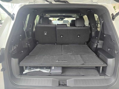 2026 Lexus LX 700h Luxury