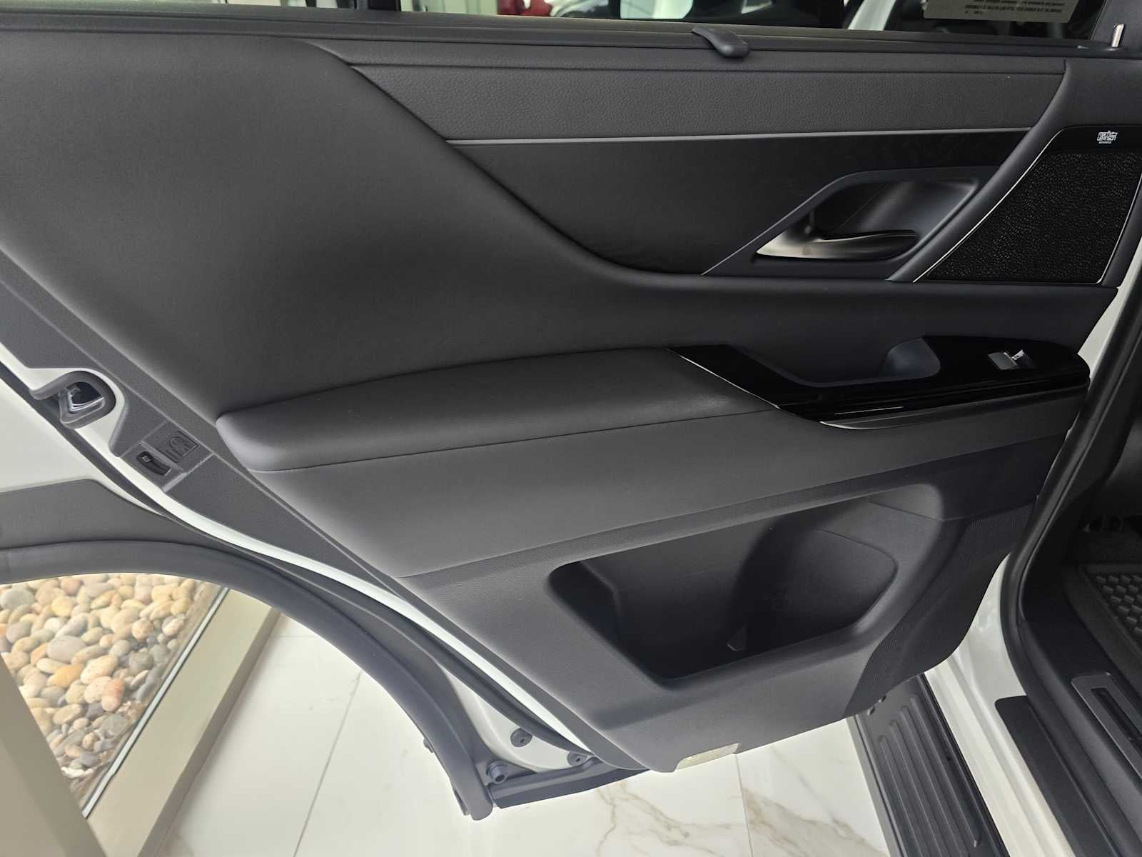 2026 Lexus LX 700h Luxury