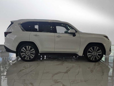 2026 Lexus LX 700h Luxury