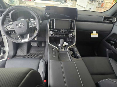 2026 Lexus LX 700h Luxury