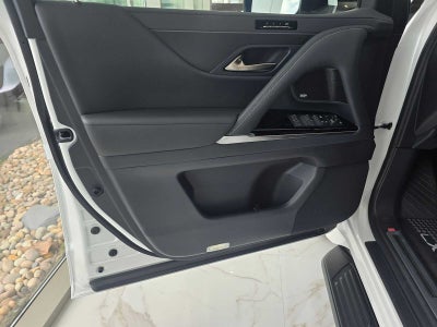 2026 Lexus LX 700h Luxury