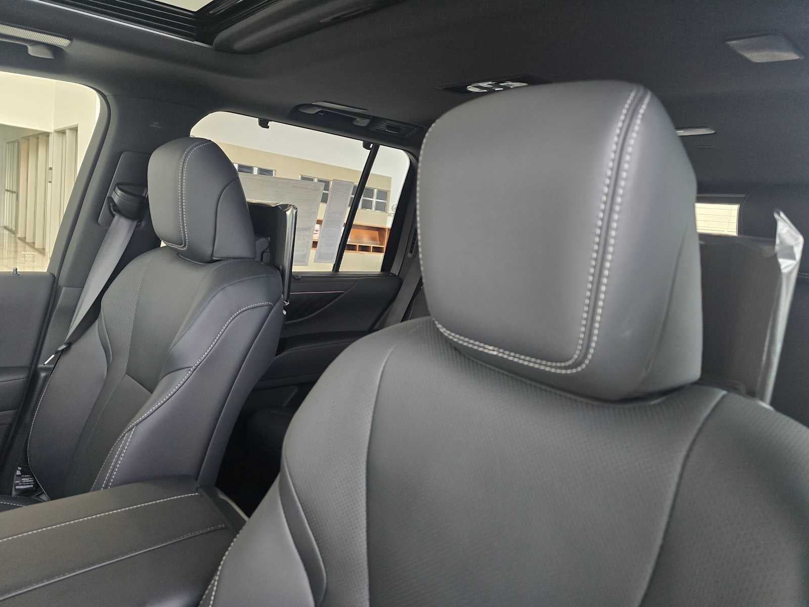 2026 Lexus LX 700h Luxury