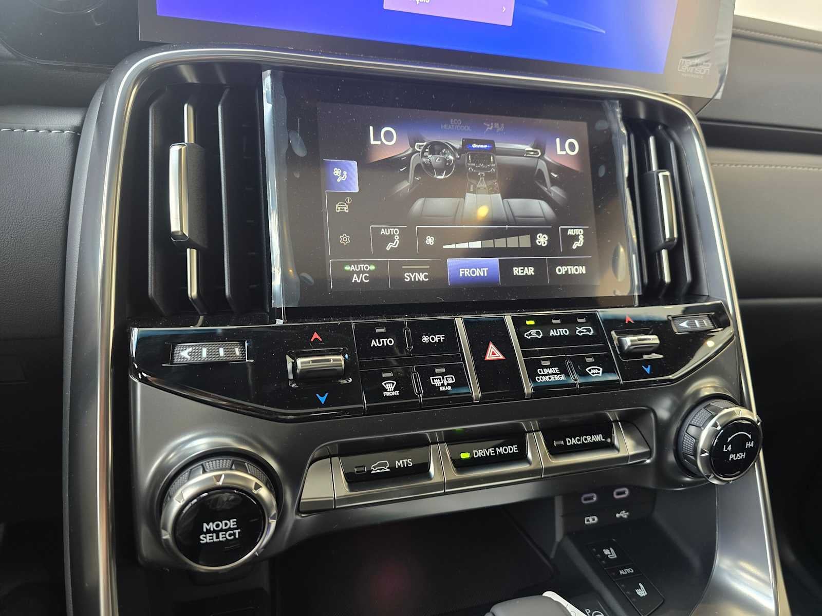 2026 Lexus LX 700h Luxury