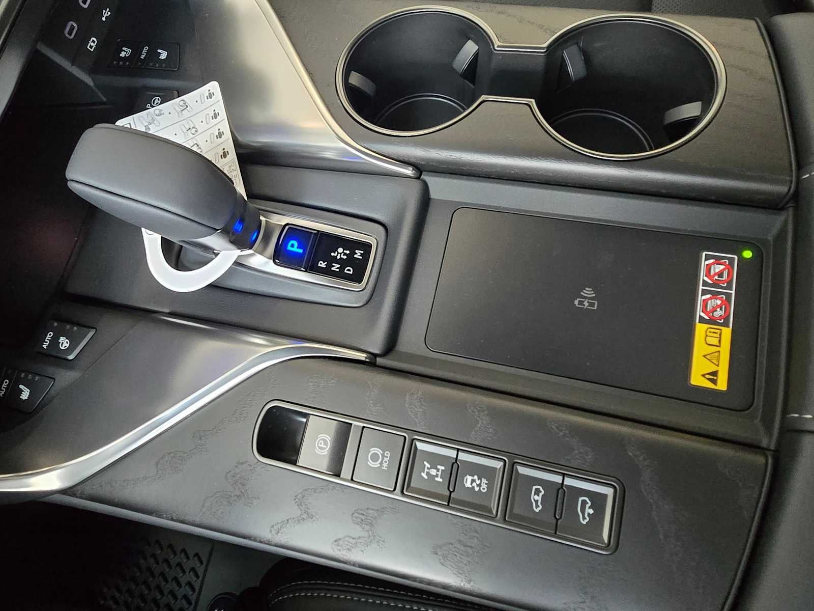 2026 Lexus LX 700h Luxury