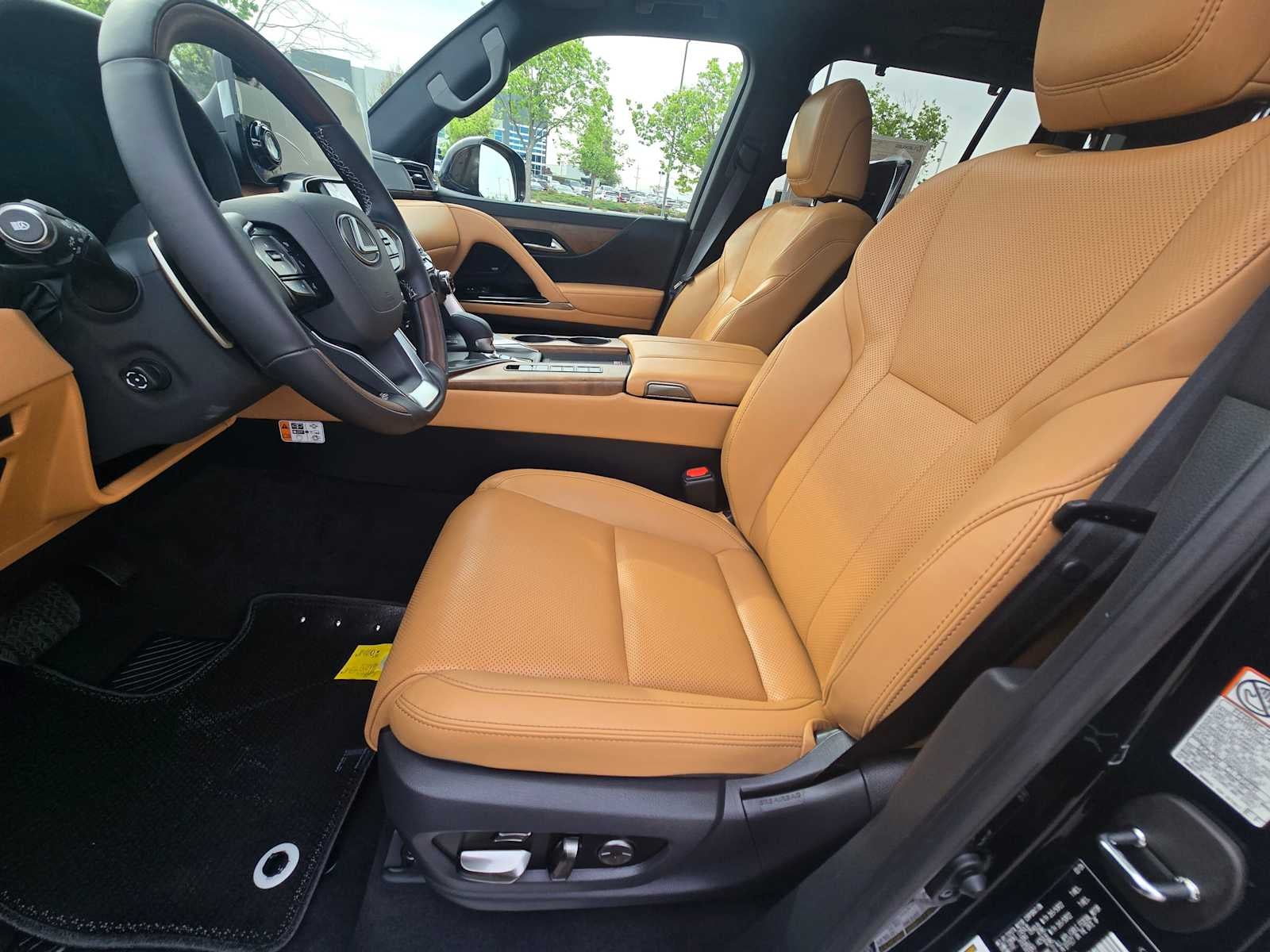 2026 Lexus LX 700h Luxury