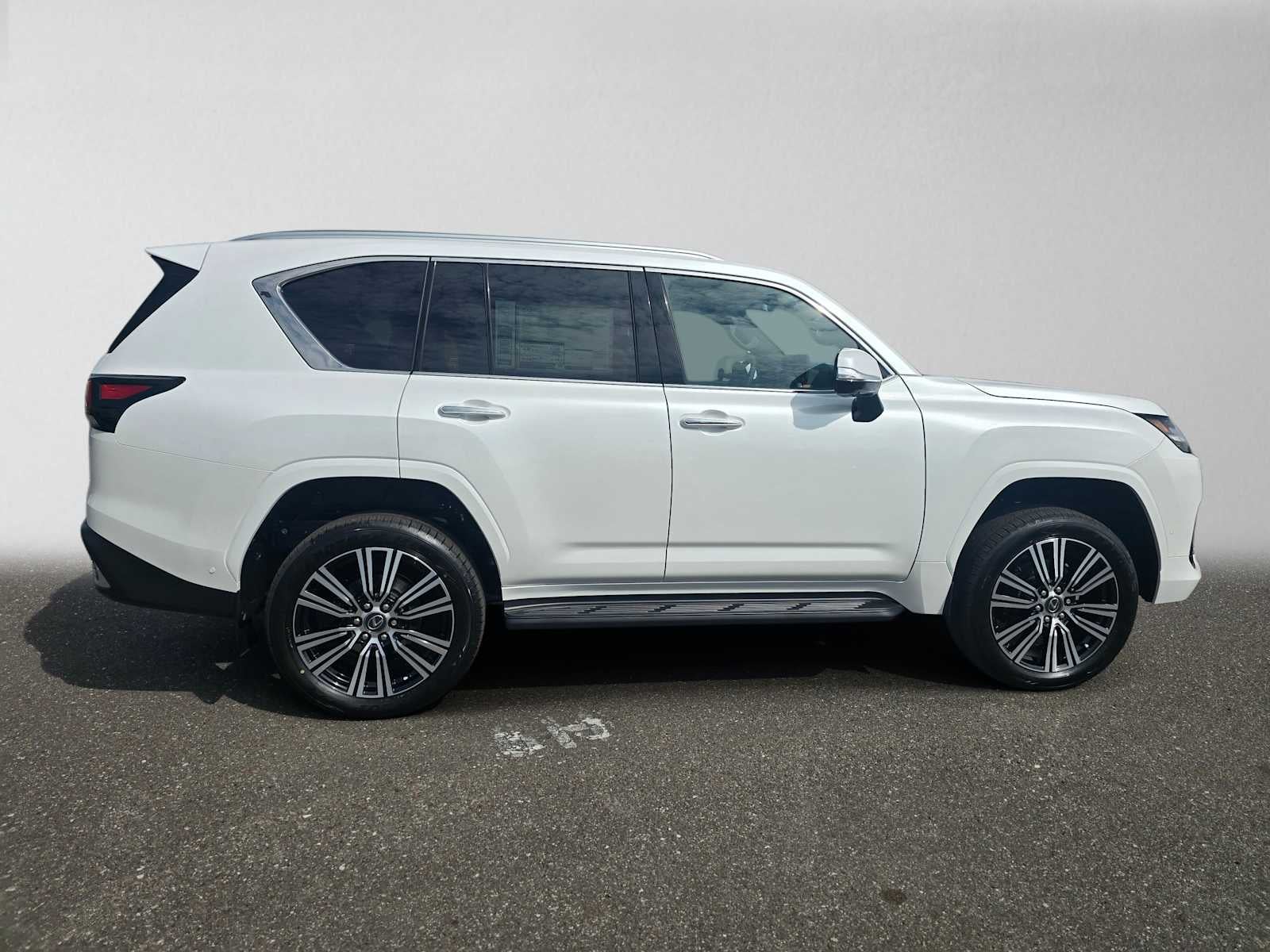 2026 Lexus LX 700h LUXURY