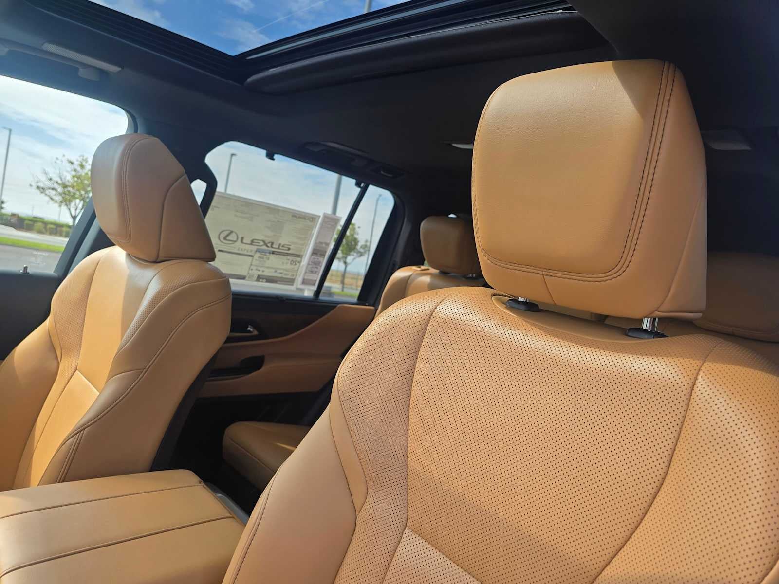 2026 Lexus LX 700h LUXURY