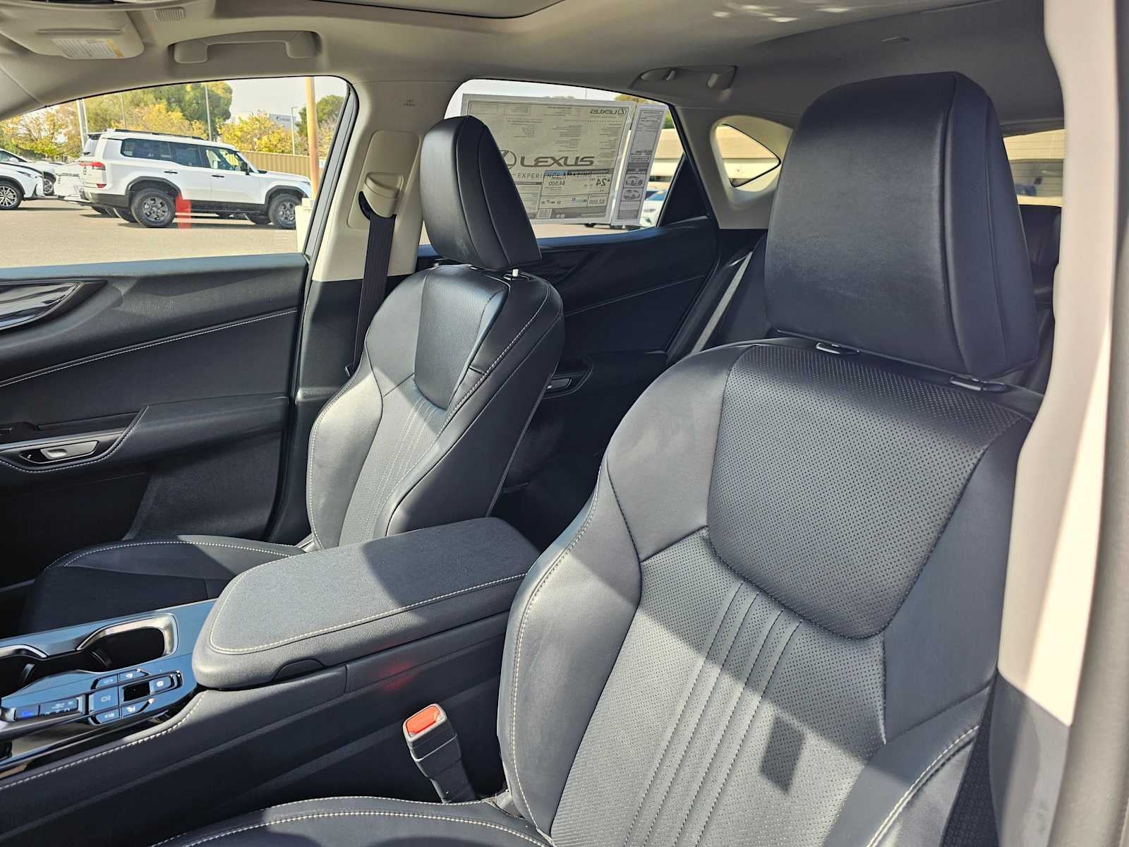 2026 Lexus NX 350 PREMIUM
