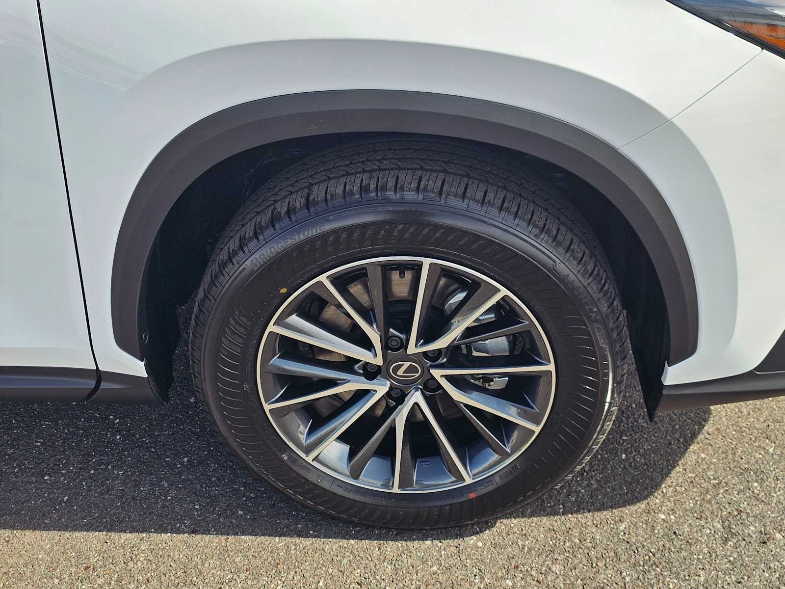 2026 Lexus NX 350 PREMIUM