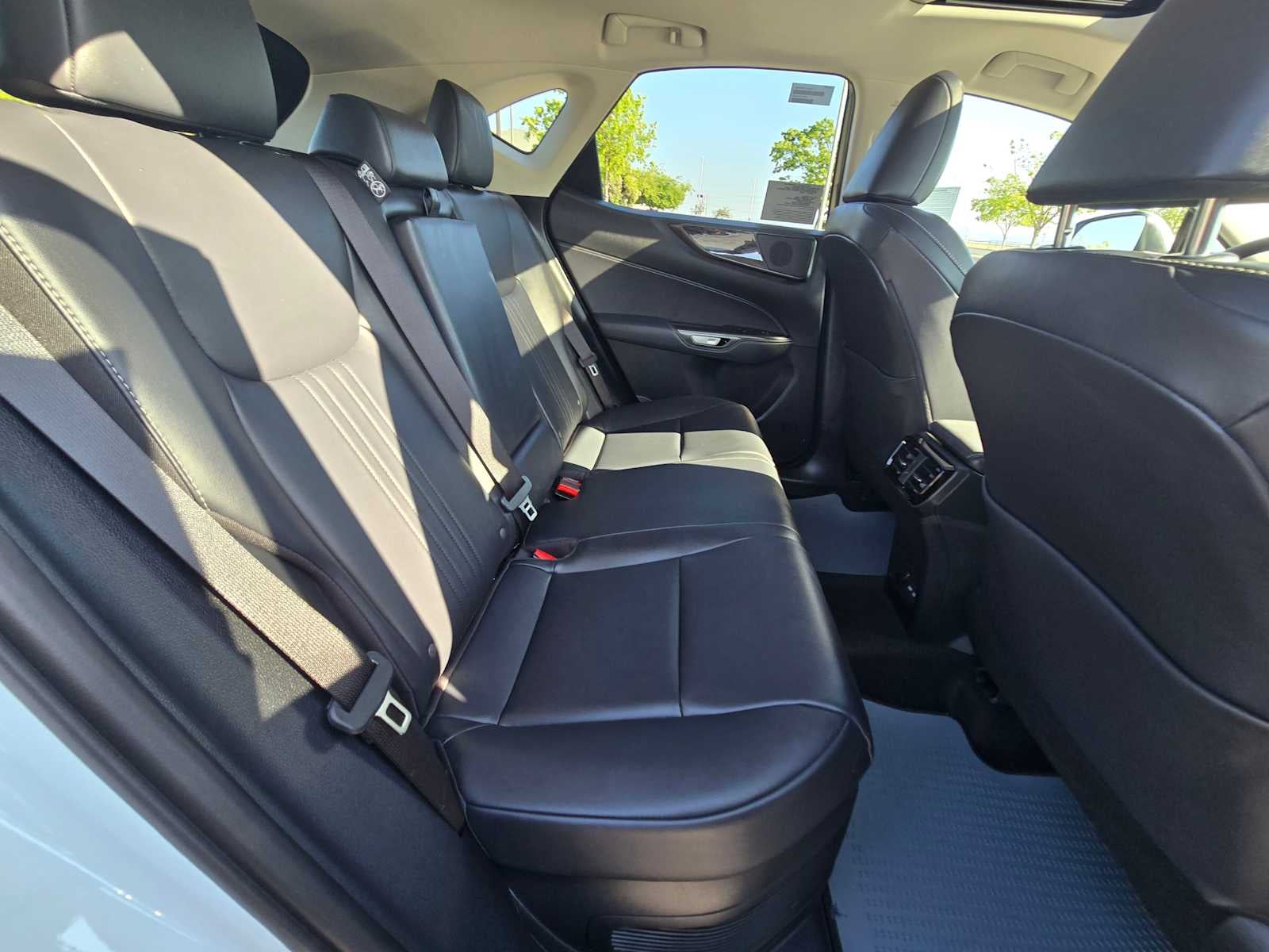 2026 Lexus NX 350h Premium