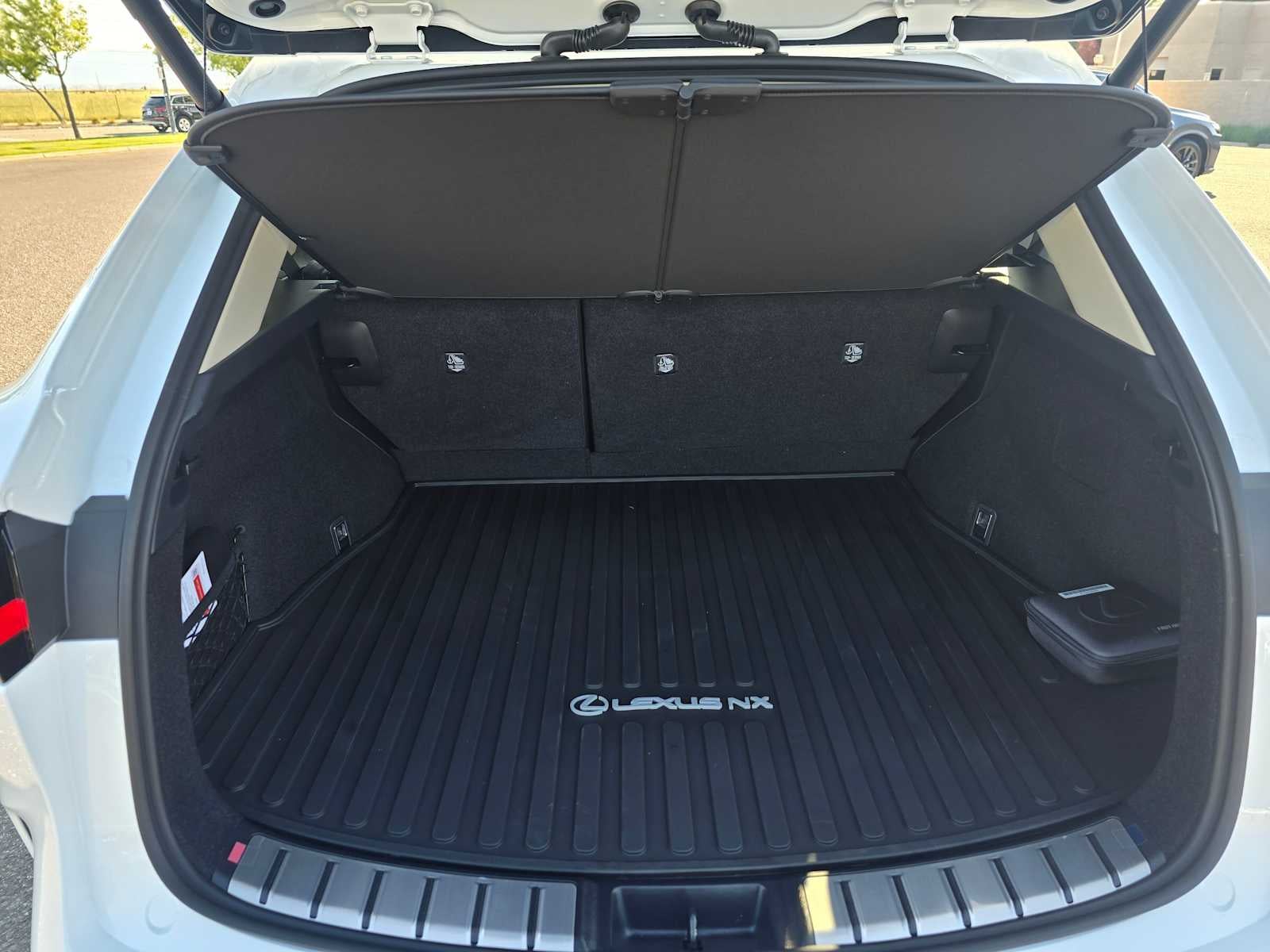 2026 Lexus NX 350h Premium