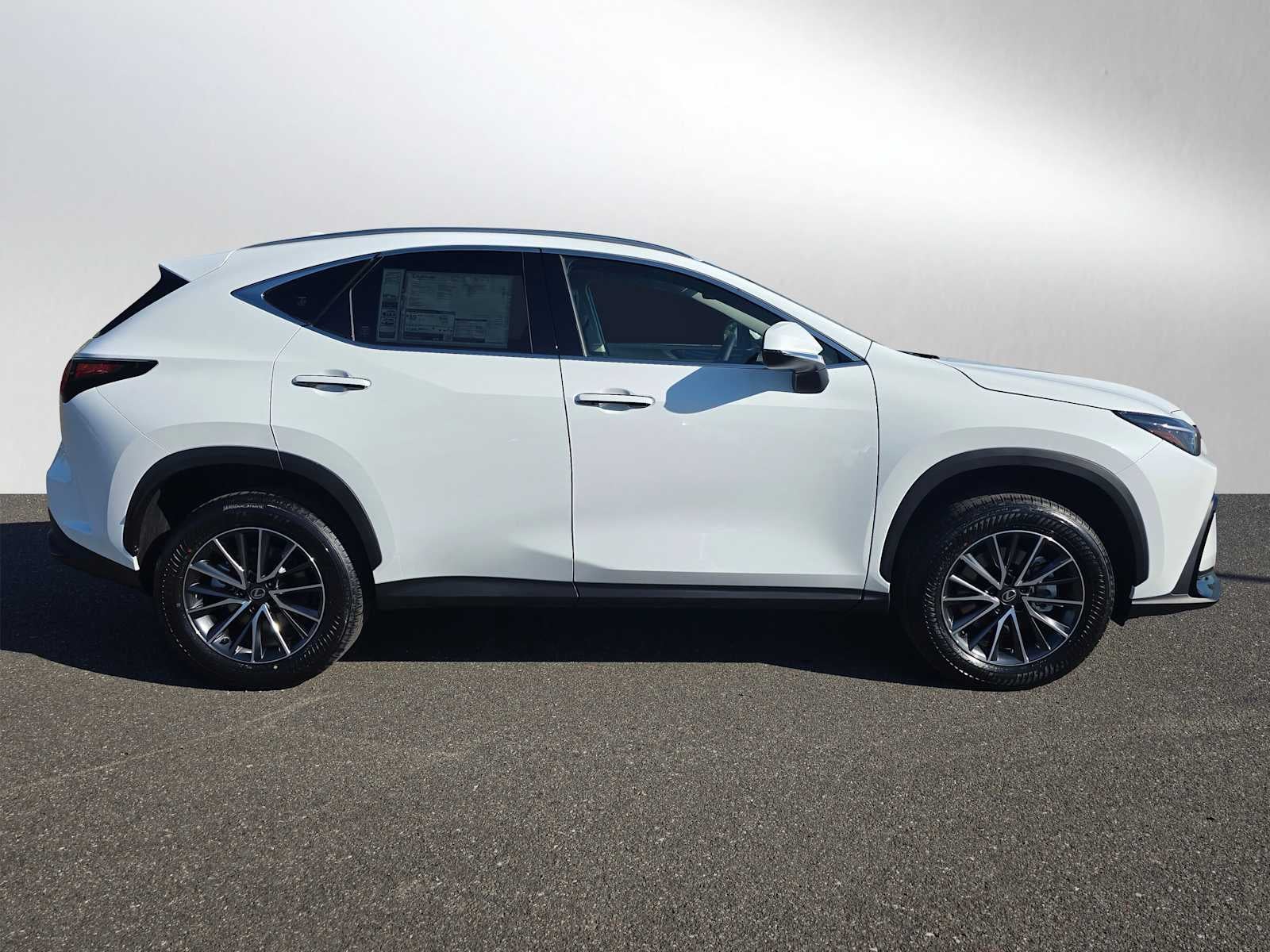 2026 Lexus NX 350h Premium
