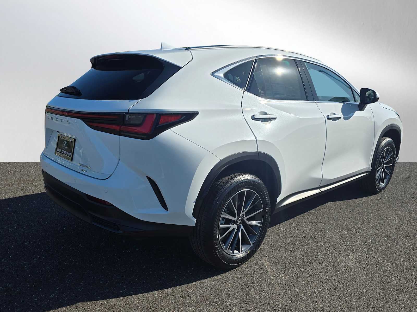 2026 Lexus NX 350h Premium