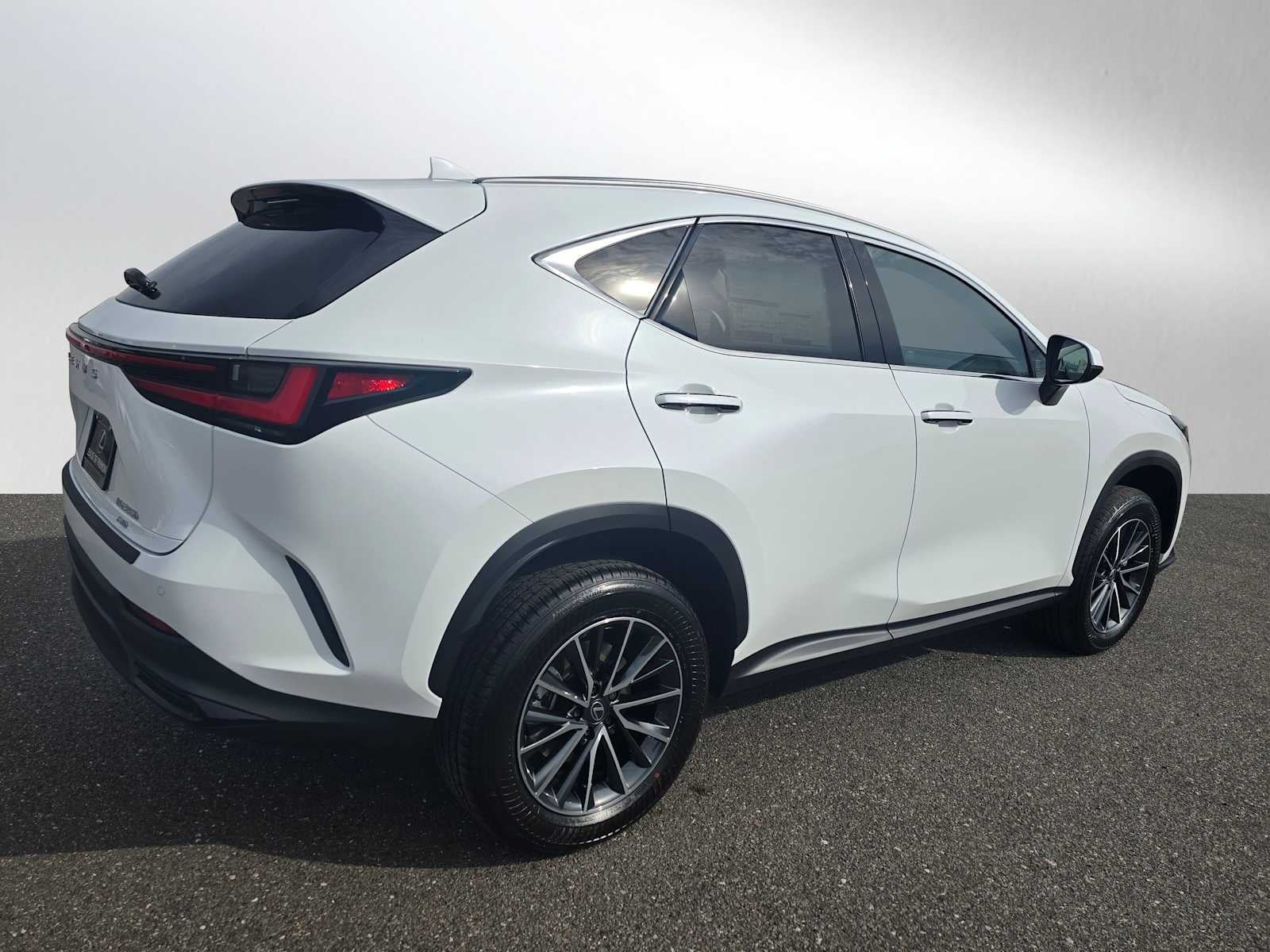 2026 Lexus NX 350h PREMIUM