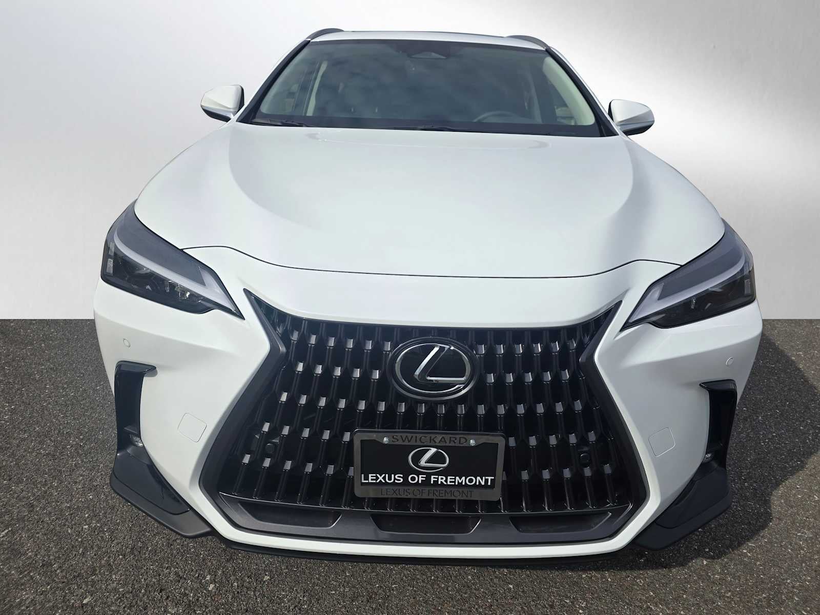 2026 Lexus NX 350h PREMIUM