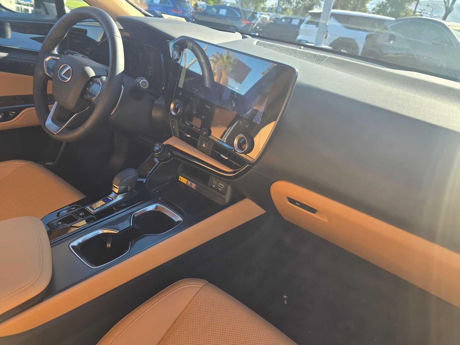 2026 Lexus NX 350h PREMIUM