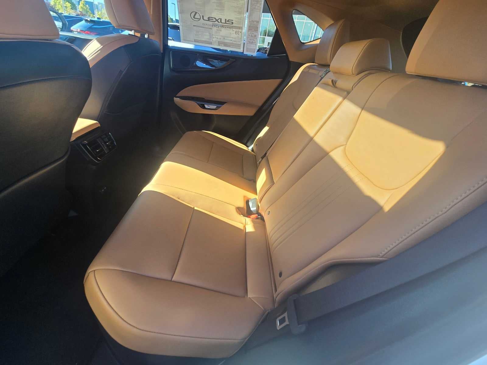 2026 Lexus NX 350h PREMIUM