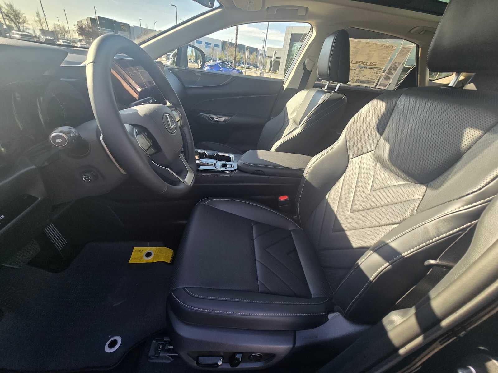2026 Lexus NX 350h Luxury