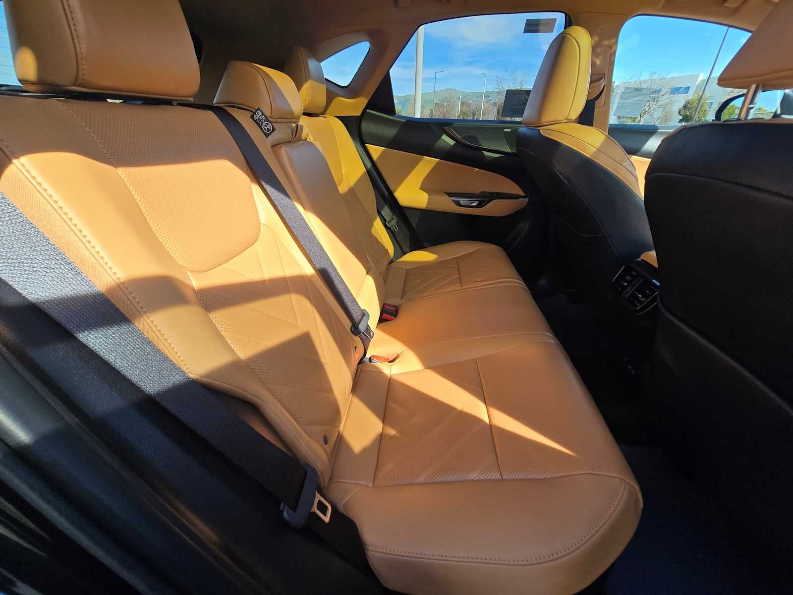 2026 Lexus NX 350h LUXURY AWD