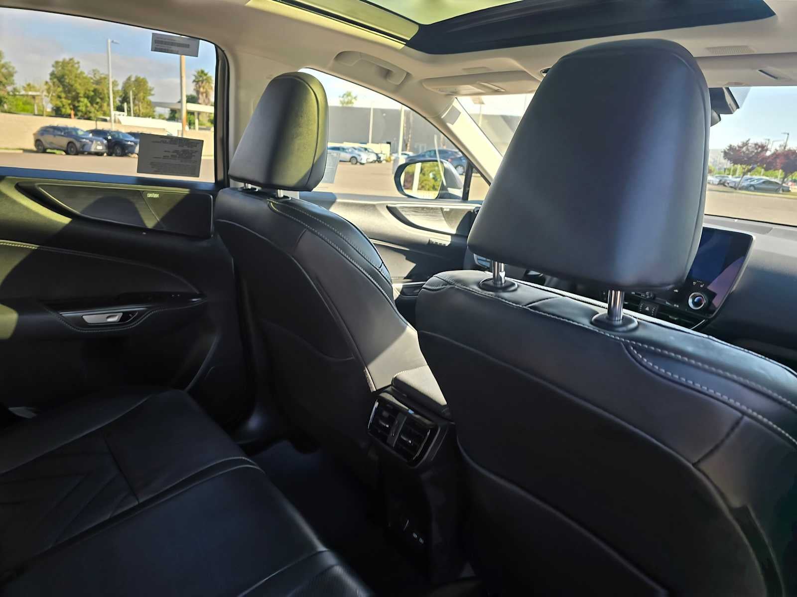 2026 Lexus NX 350h LUXURY AWD