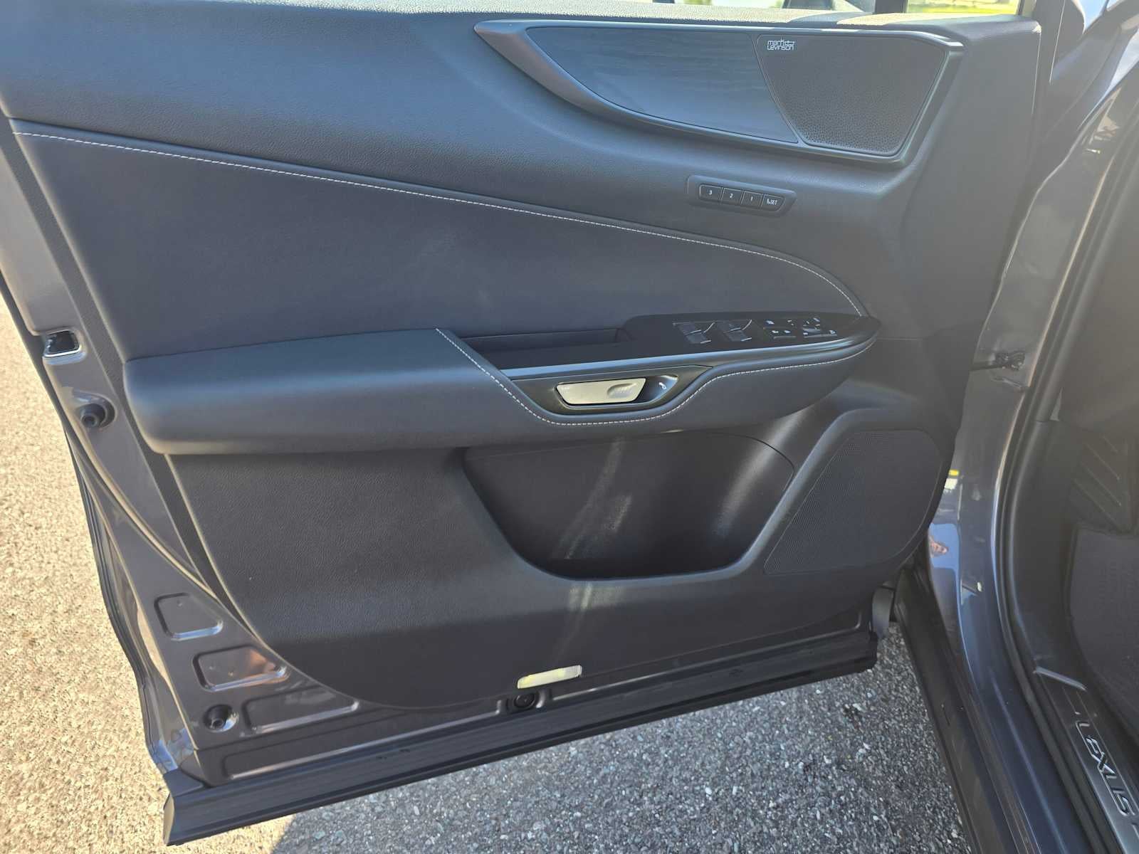 2026 Lexus NX 350h LUXURY AWD