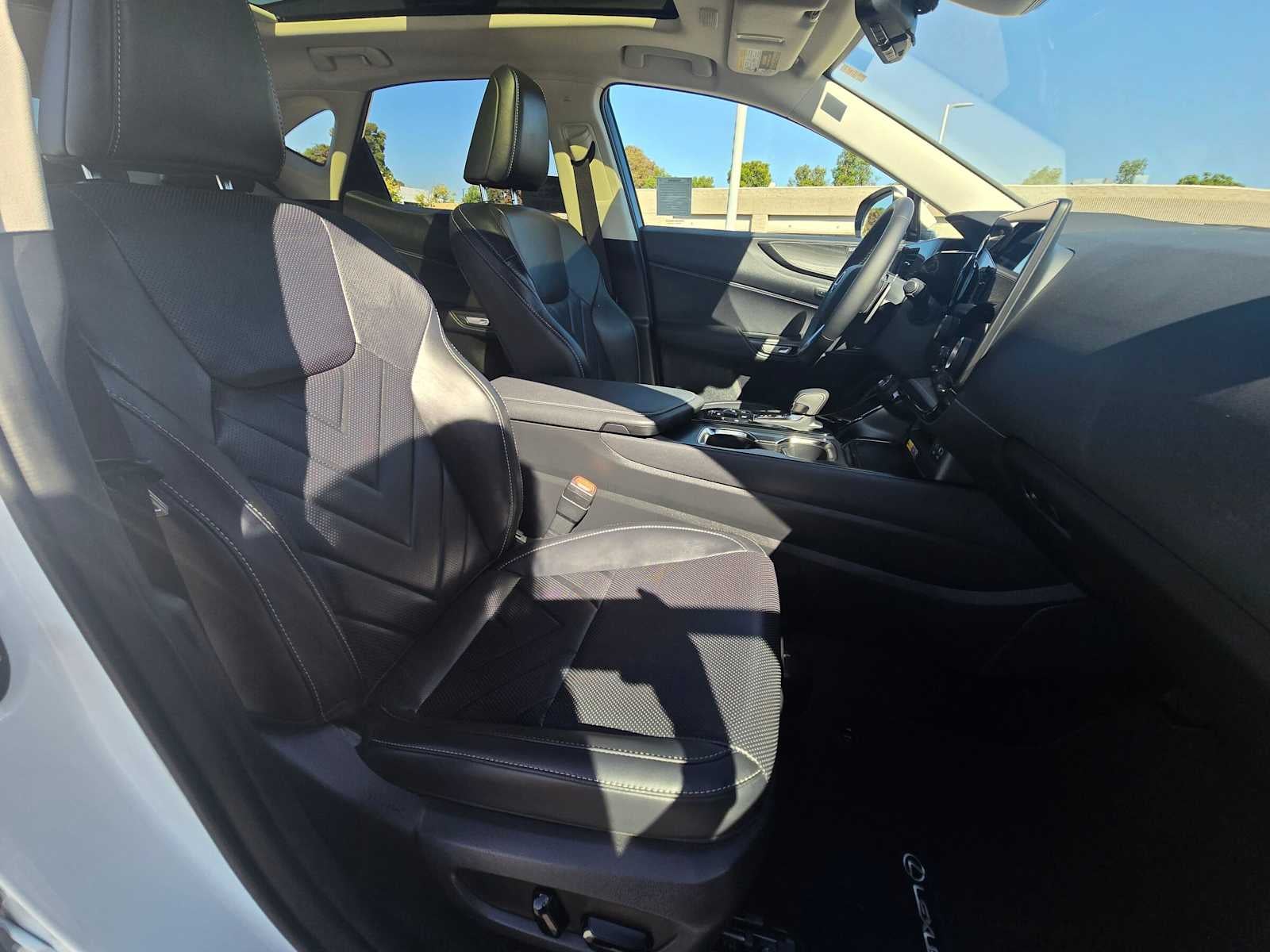 2026 Lexus NX 350h Luxury