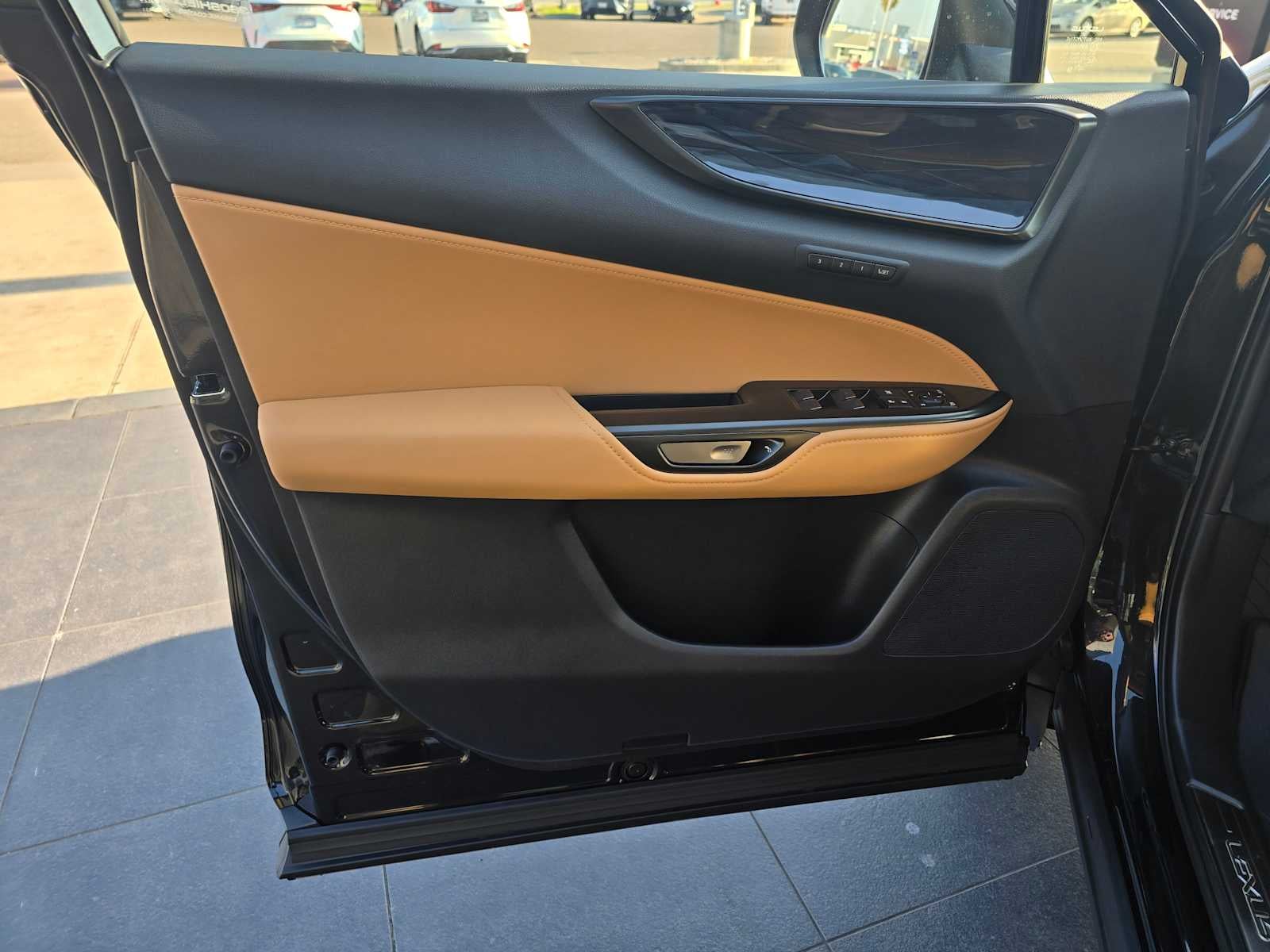 2026 Lexus NX 450h PREMIUM PLUS AWD