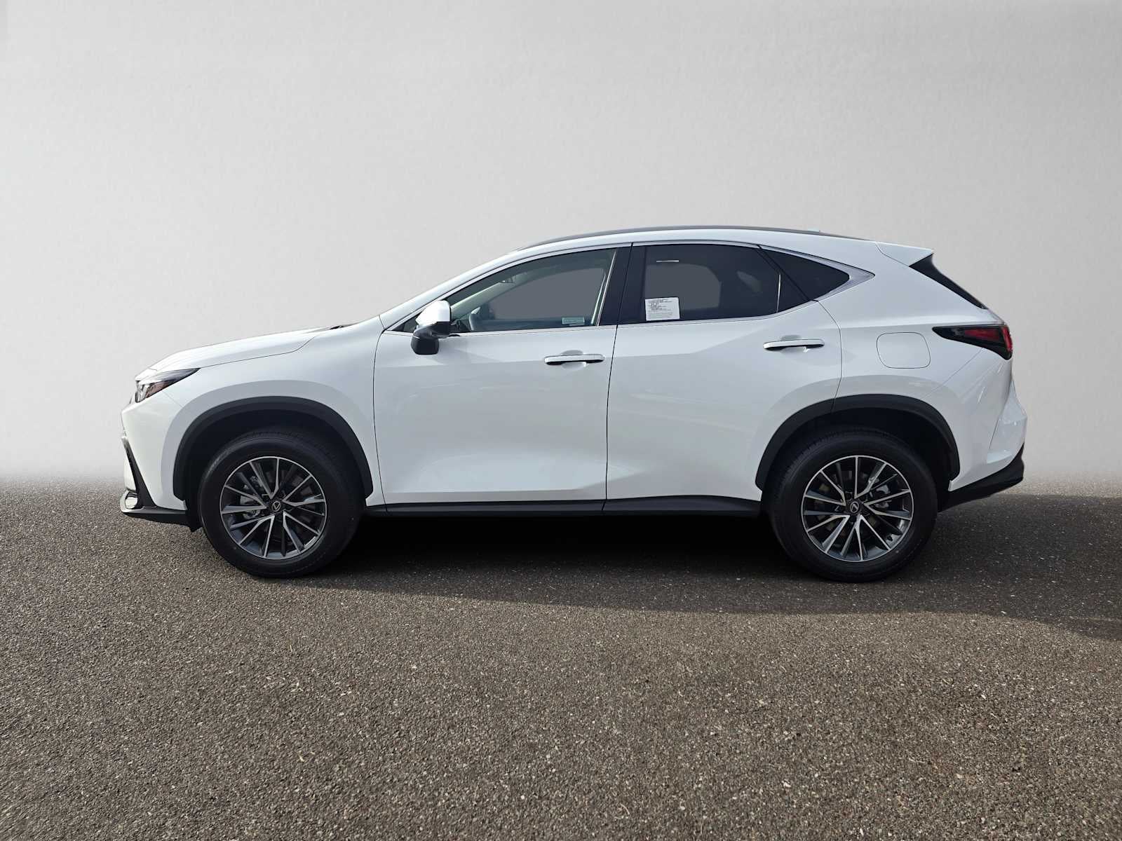 2026 Lexus NX 450h PREMIUM PLUS AWD