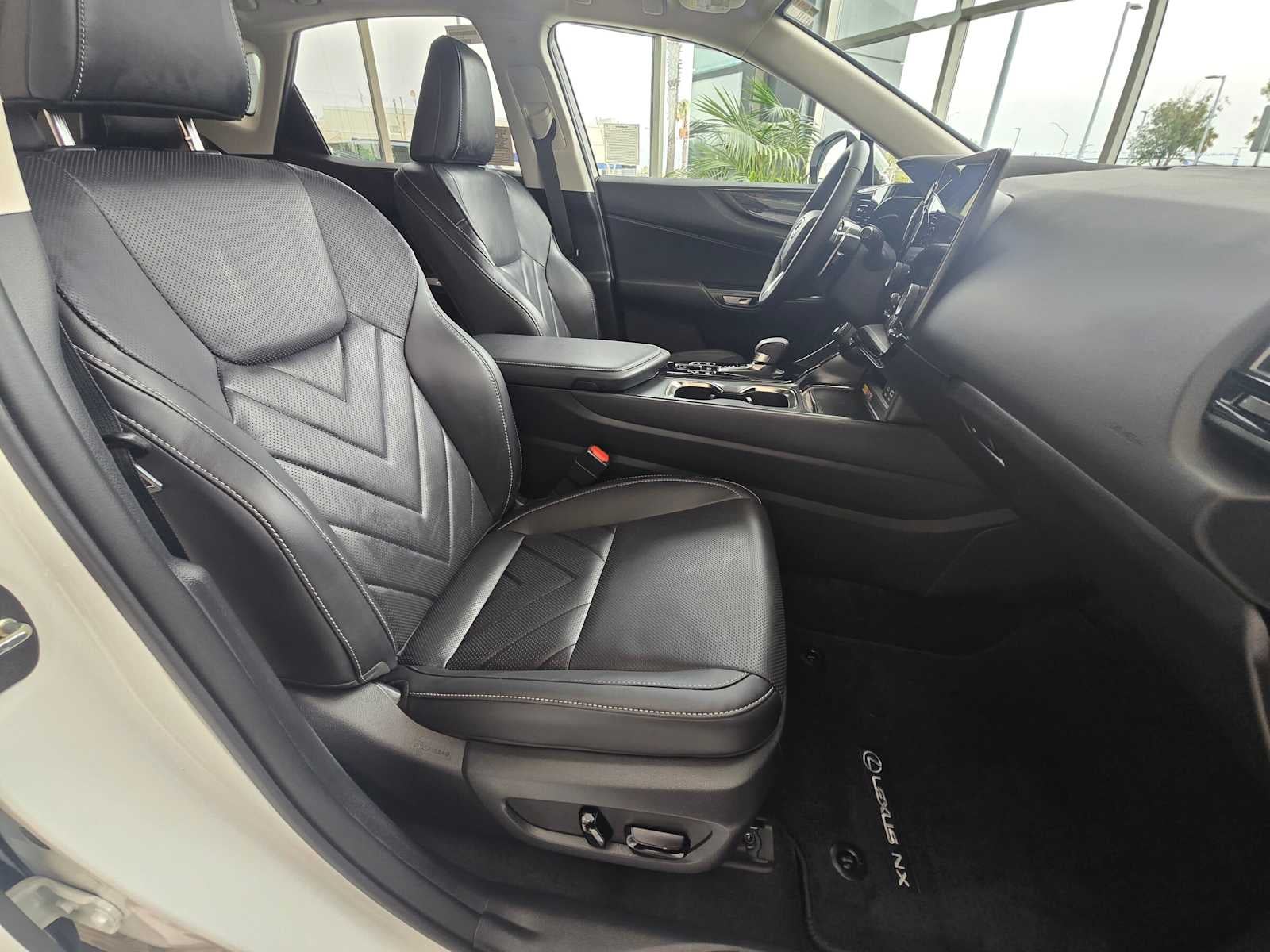 2026 Lexus NX 450h PREMIUM PLUS AWD