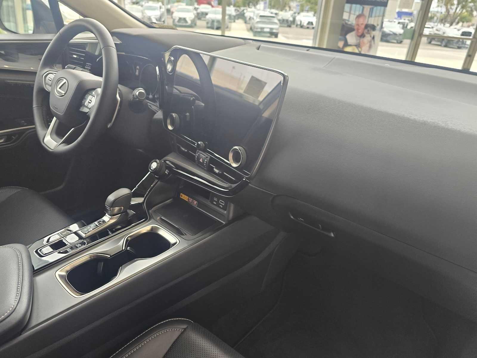 2026 Lexus NX 450h PREMIUM PLUS AWD
