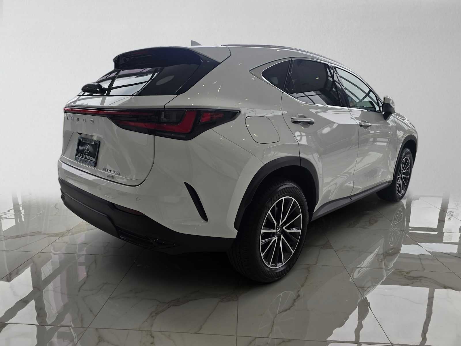 2026 Lexus NX 450h PREMIUM PLUS AWD