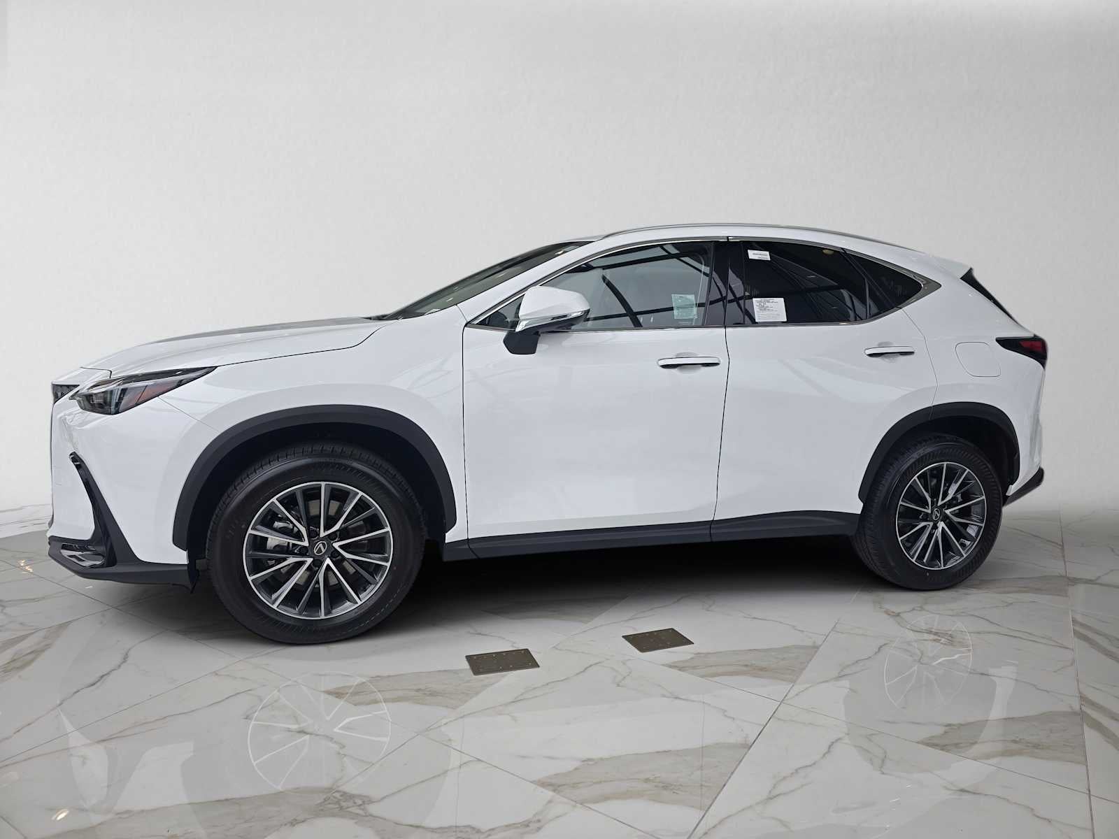 2026 Lexus NX 450h PREMIUM PLUS AWD