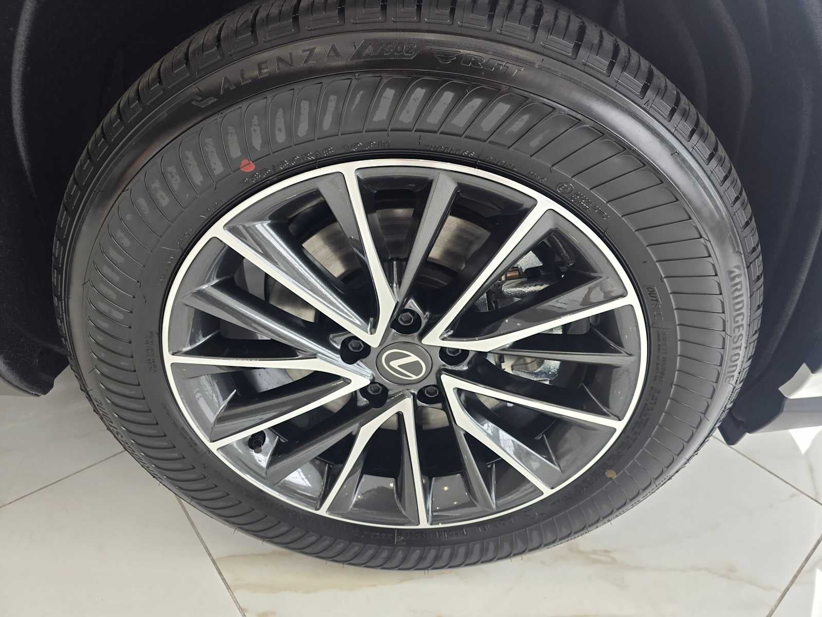2026 Lexus NX 450h PREMIUM PLUS AWD