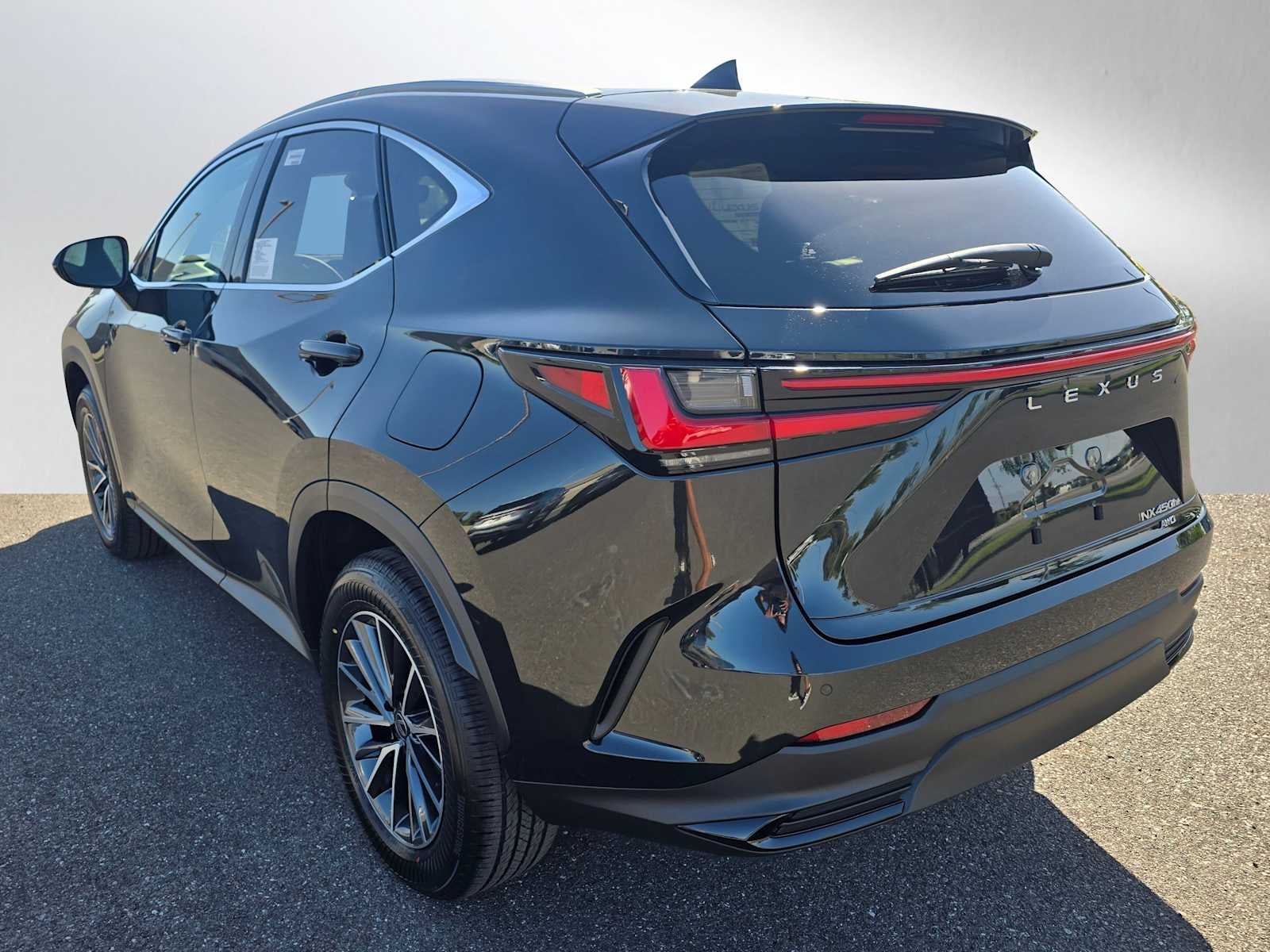2026 Lexus NX 450h+ Premium