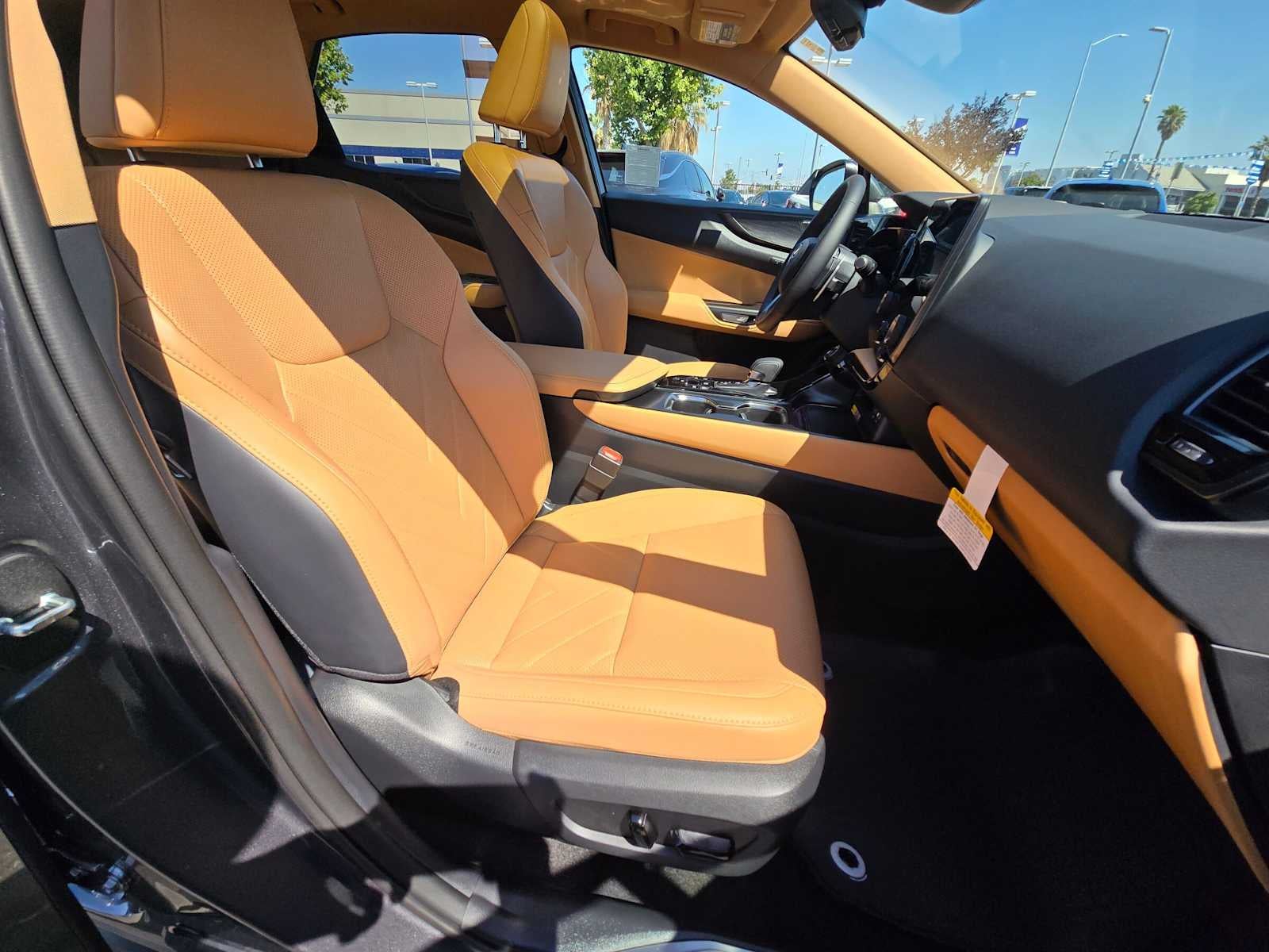 2026 Lexus NX 450h+ Luxury