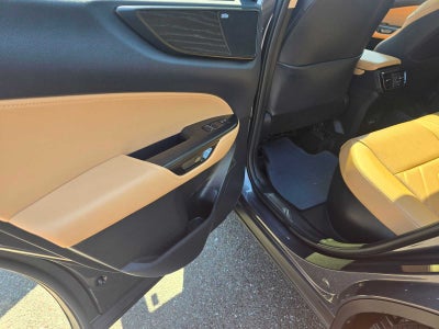 2026 Lexus NX 450h+ Luxury