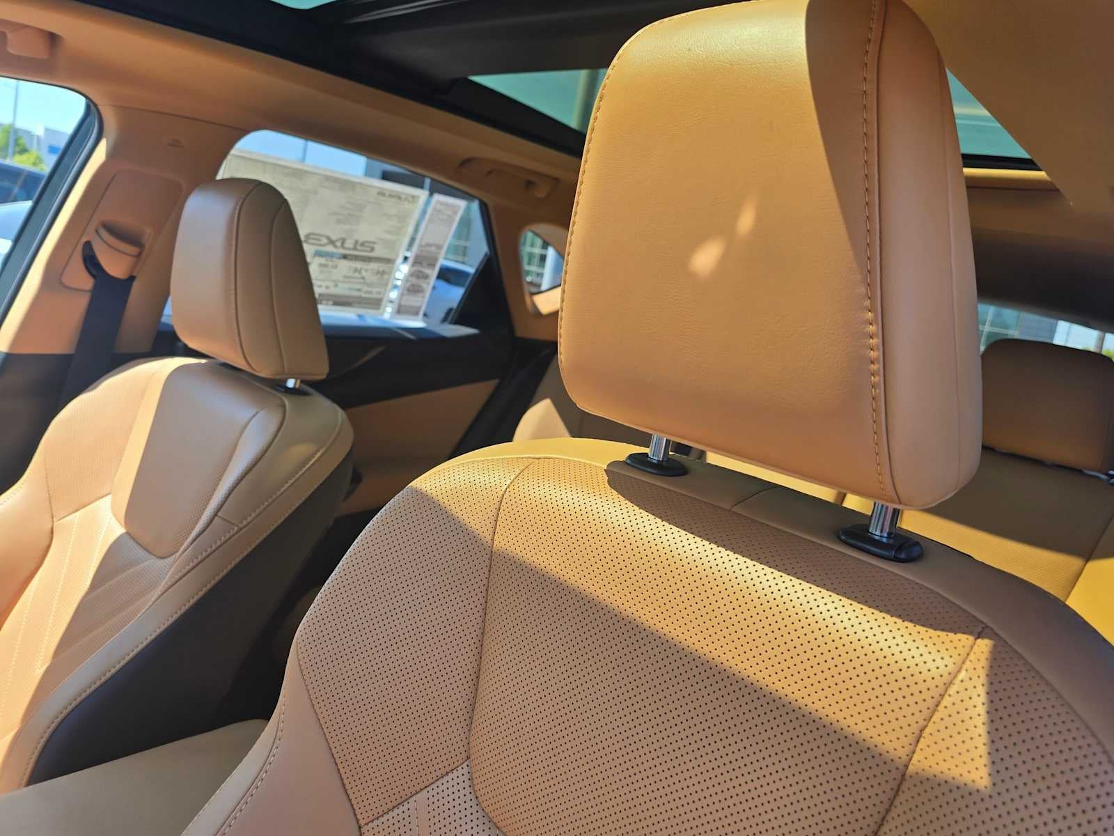 2026 Lexus NX 450h+ Luxury