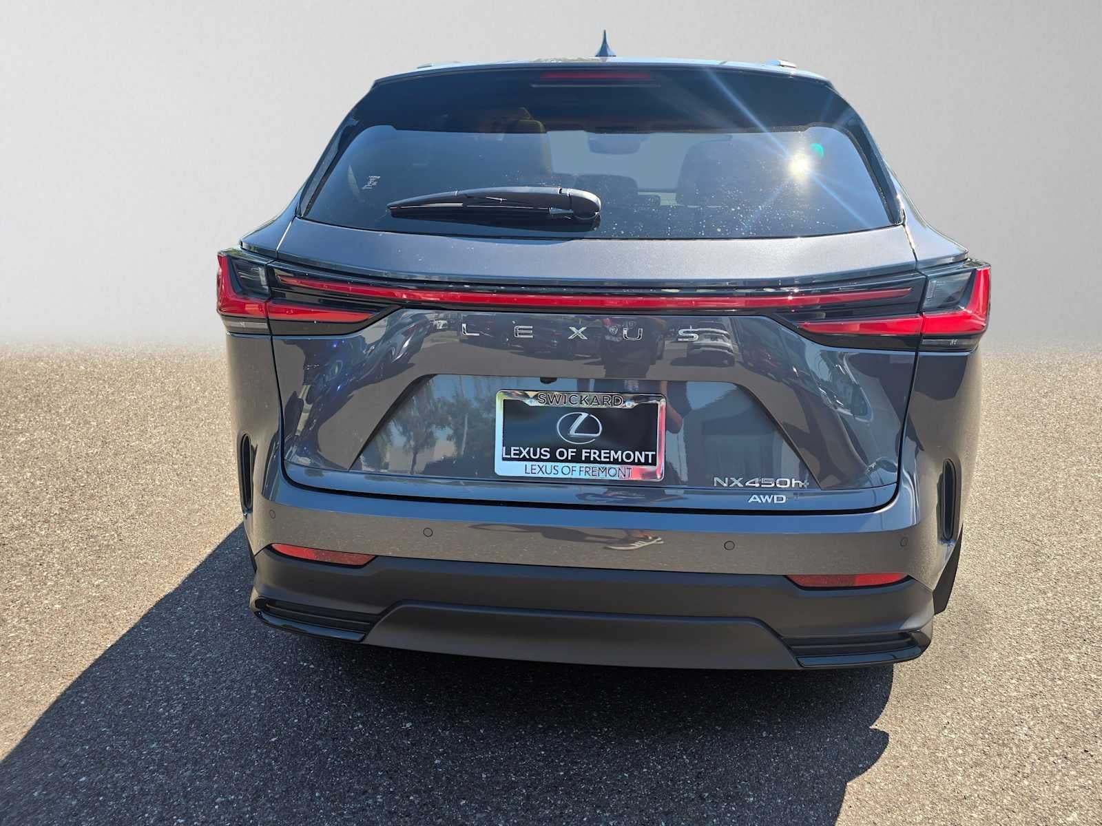 2026 Lexus NX 450h+ Luxury