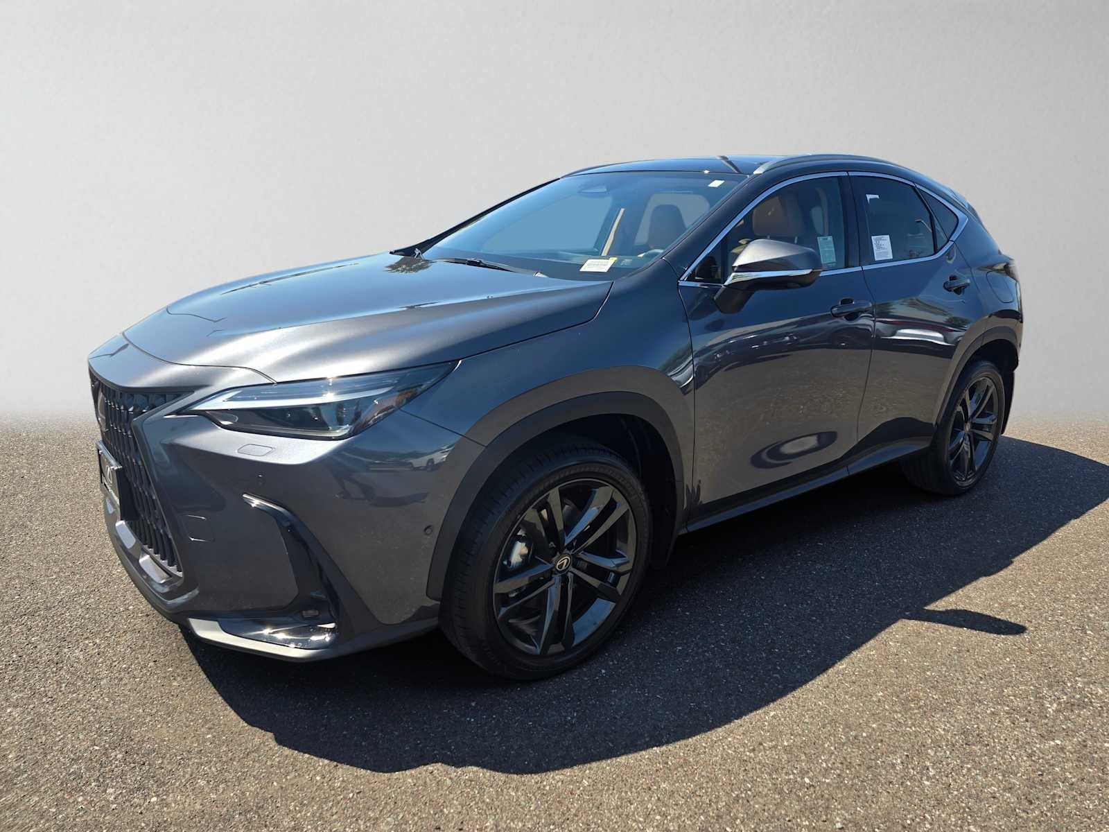 2026 Lexus NX 450h+ Luxury
