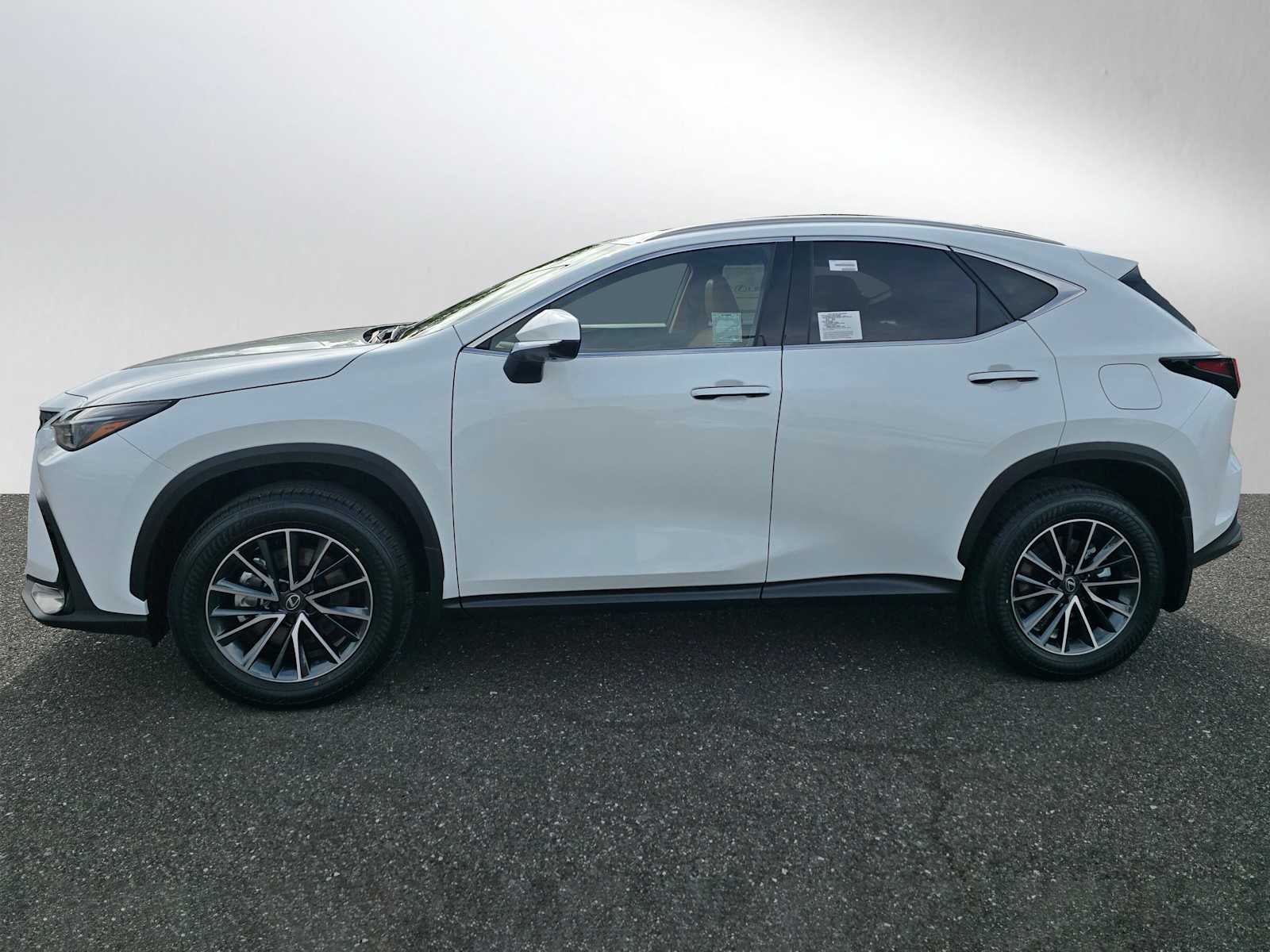 2026 Lexus NX 450h+ Premium
