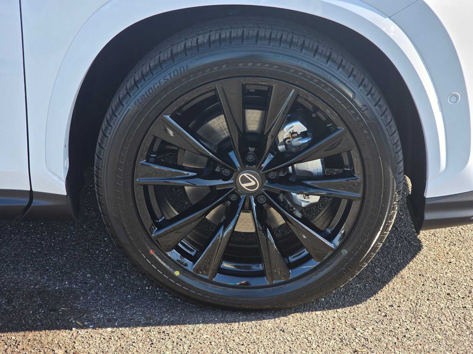 2026 Lexus NX F SPORT Handling