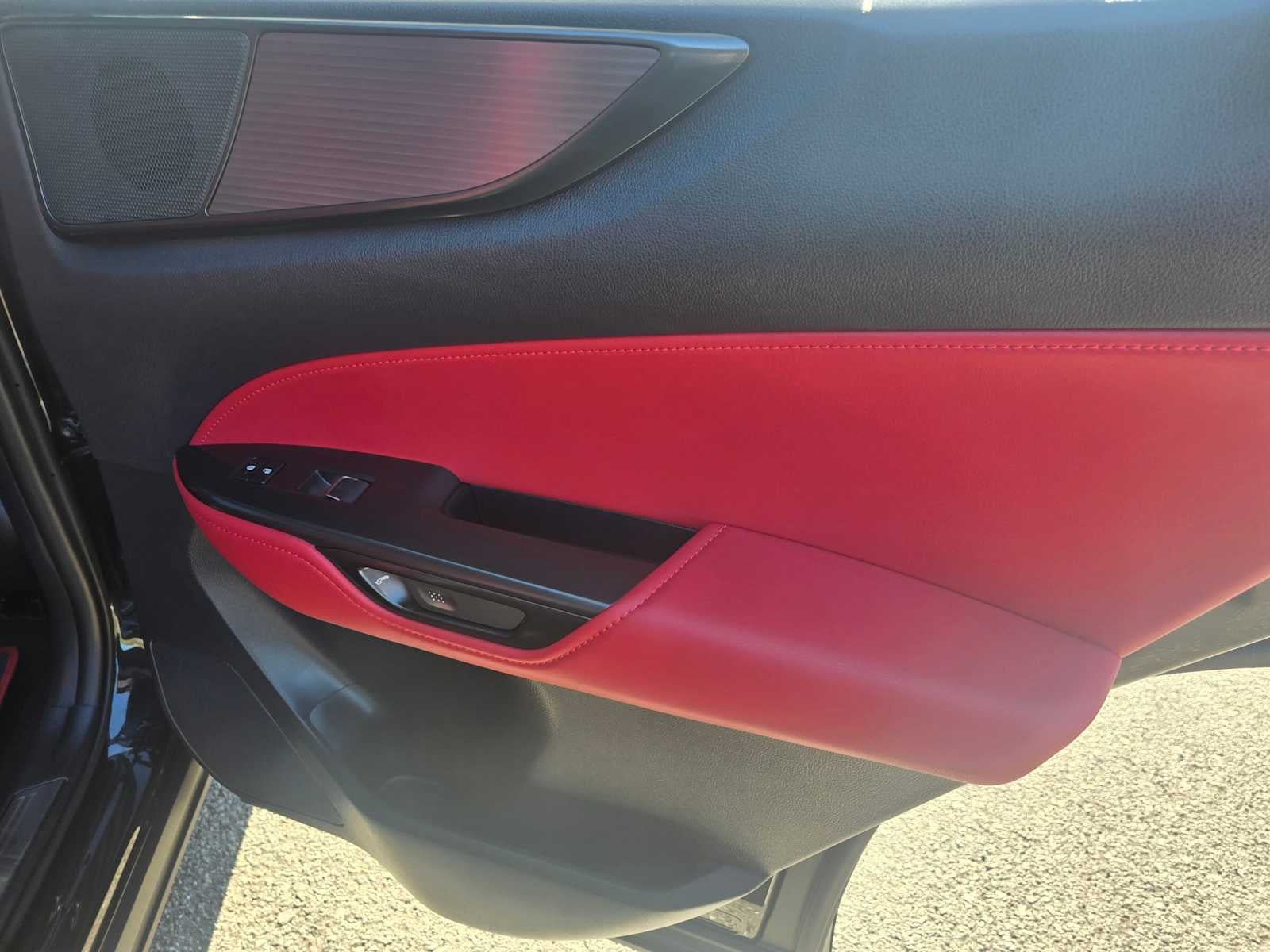 2026 Lexus NX 450h+ F SPORT Handling