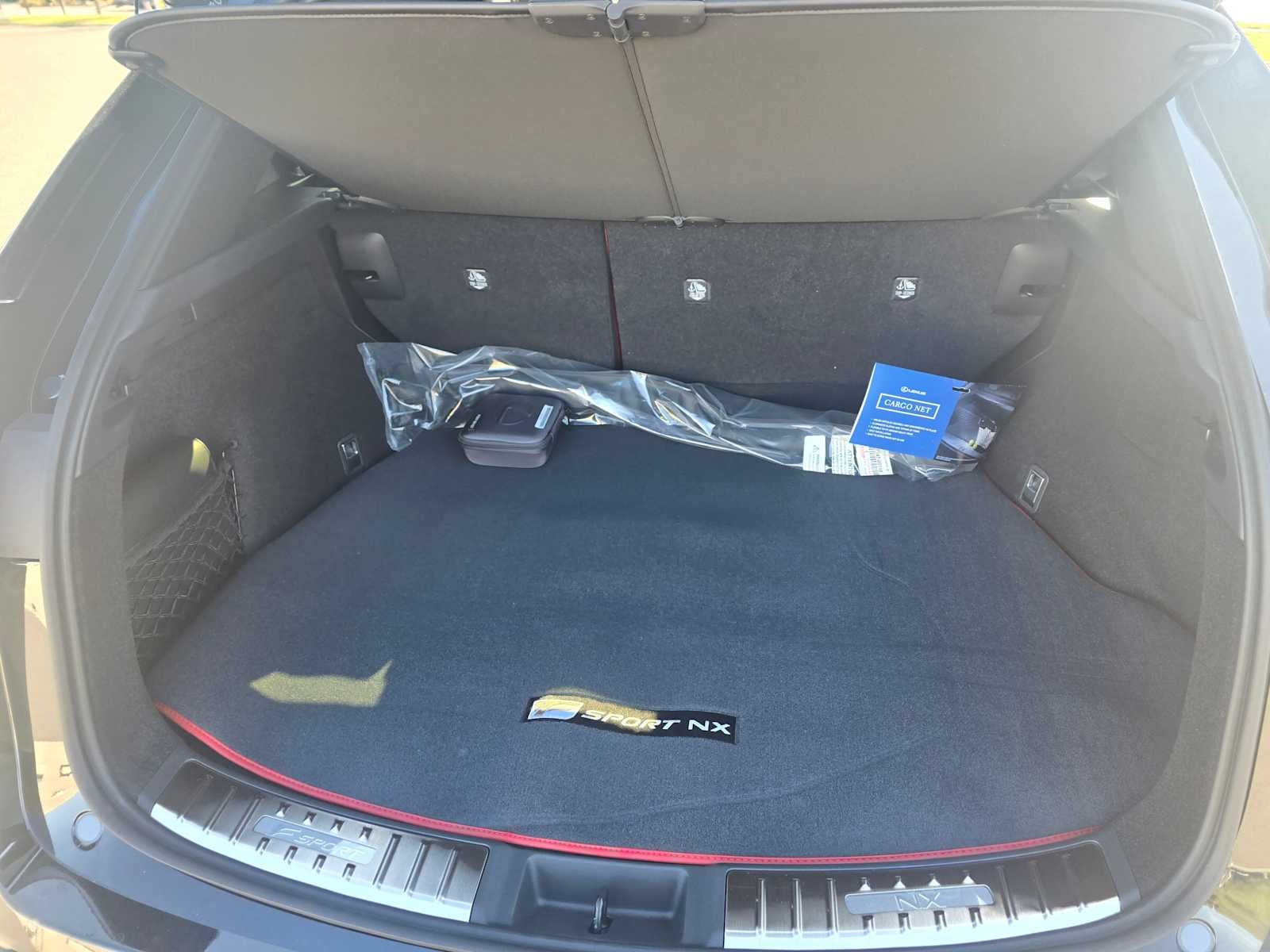 2026 Lexus NX 450h+ F SPORT Handling