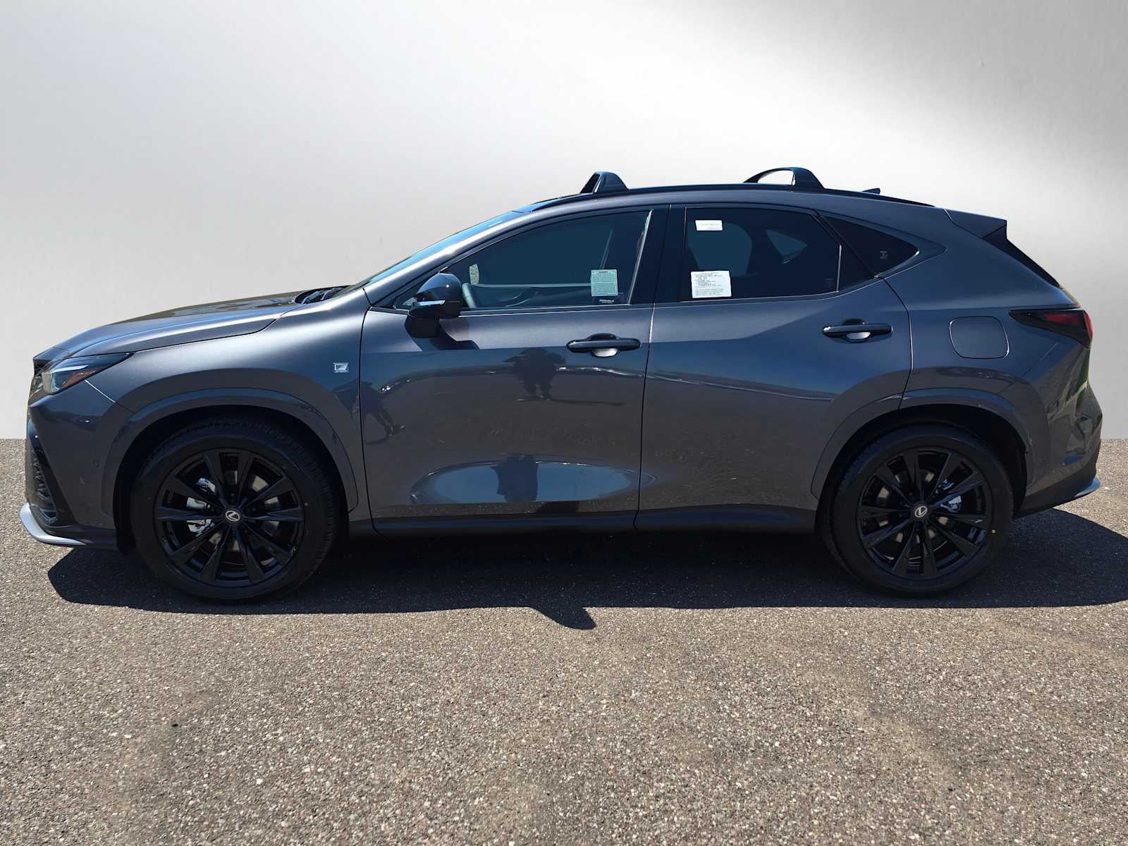2026 Lexus NX 450h+ F SPORT Handling