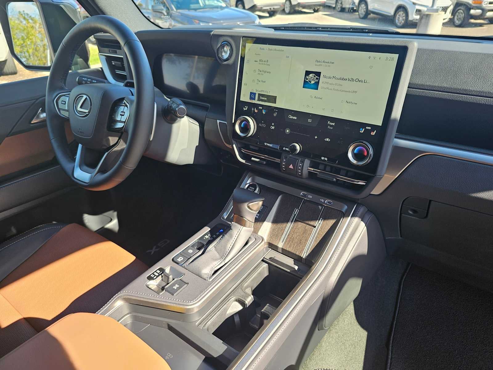 2025 Lexus GX Premium