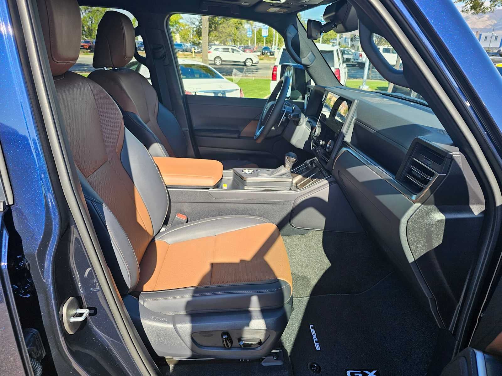 2025 Lexus GX Premium