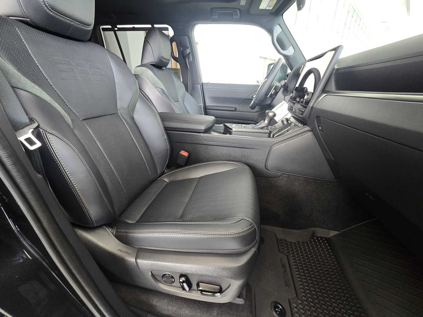 2026 Lexus GX 550 OVERTRAIL PLUS