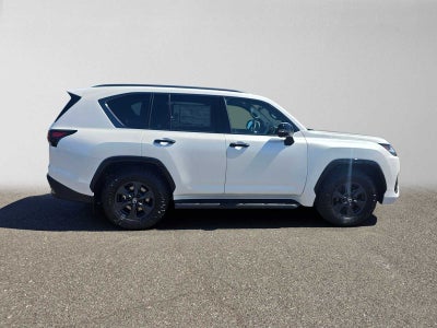 2026 Lexus LX 700h OVERTRAIL